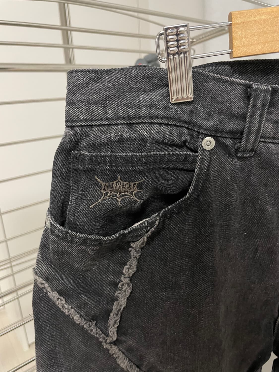 [M] 예스아이씨 x 인세인 개러지 와이드 모터 흑청데님 팬츠 상품이미지2