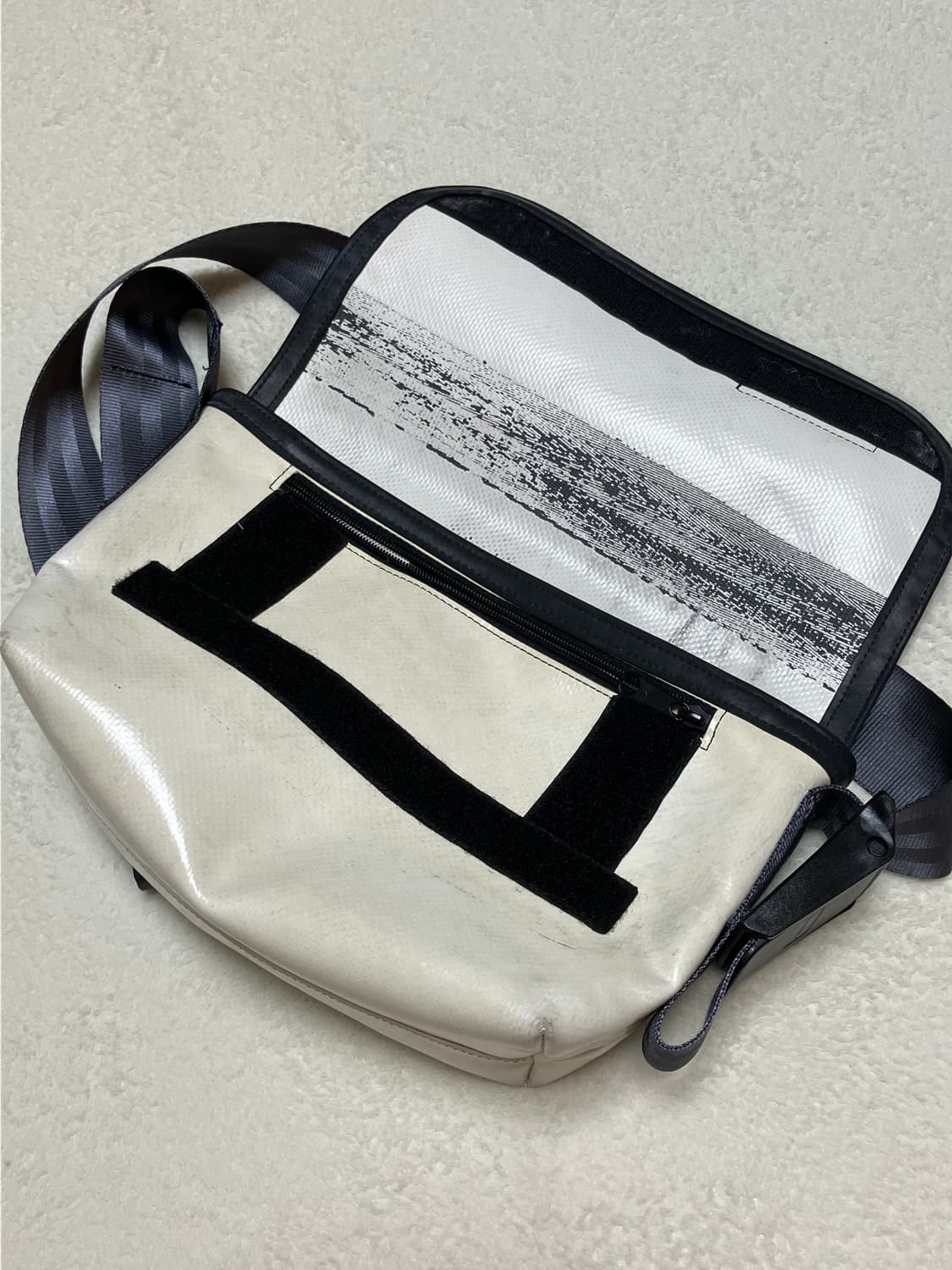 프라이탁 하와이파이브오 하파오 올화이트 상품이미지4