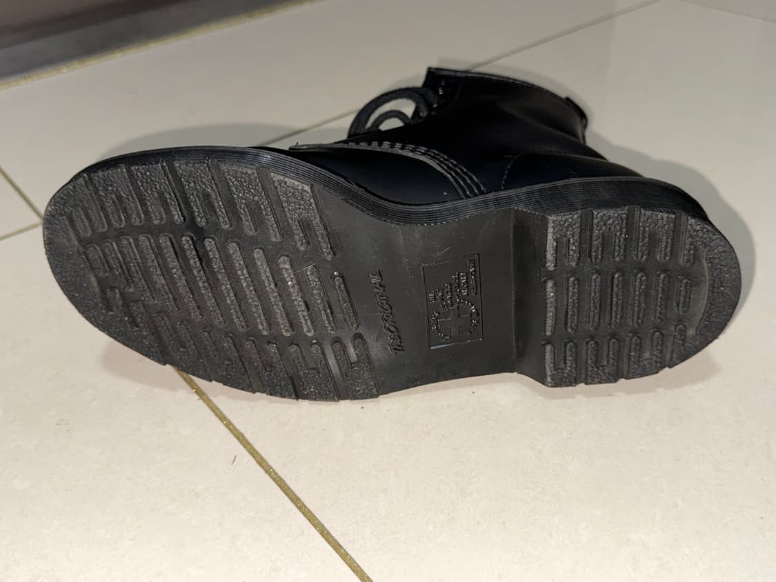 닥터마틴 8홀 1460 모노 240 상품이미지10