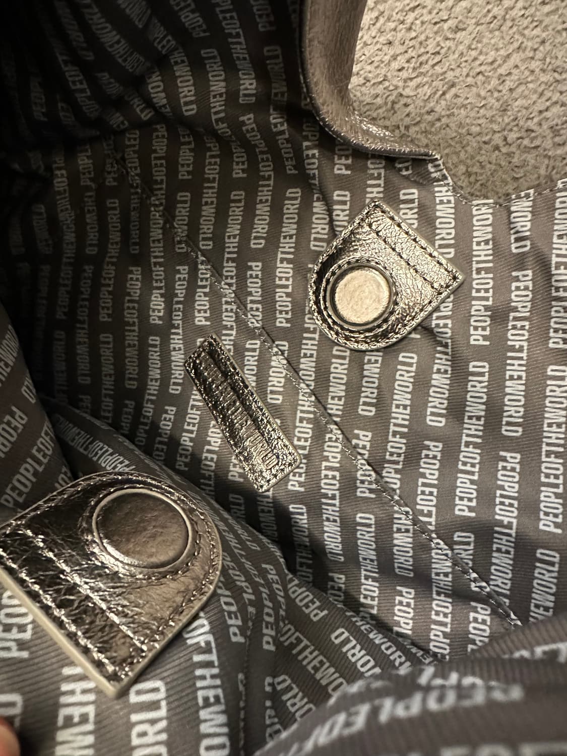 피플오브더월드 에이팩 레더 숄더백 처분  상품이미지3