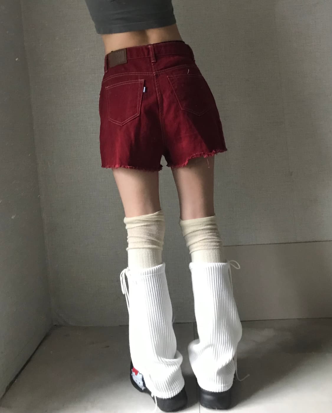 미스치프 레드 쇼츠 상품이미지3
