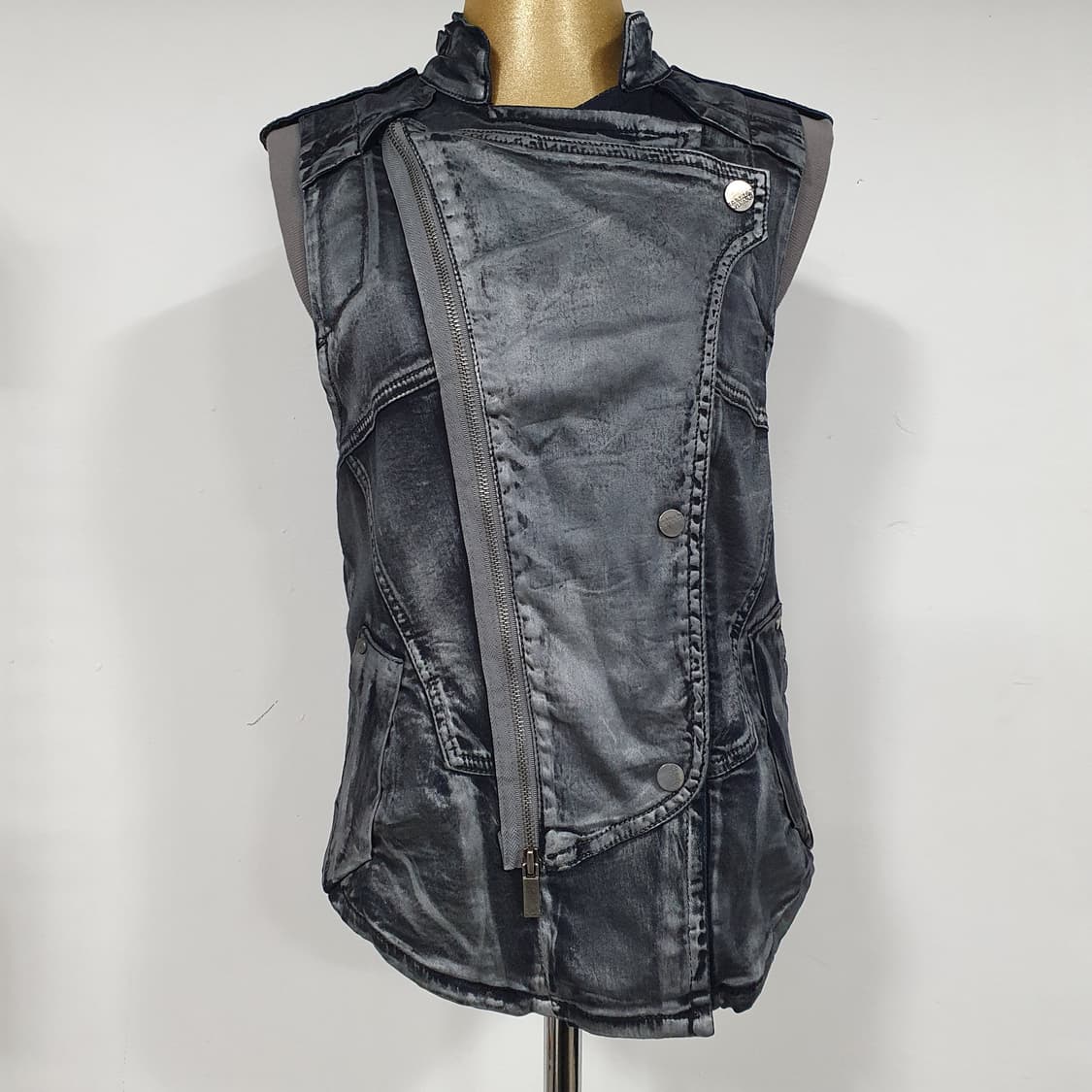 빈티지 y2k 비갸루  테크노 에스테틱 데님 텍스쳐 조끼 상품이미지2