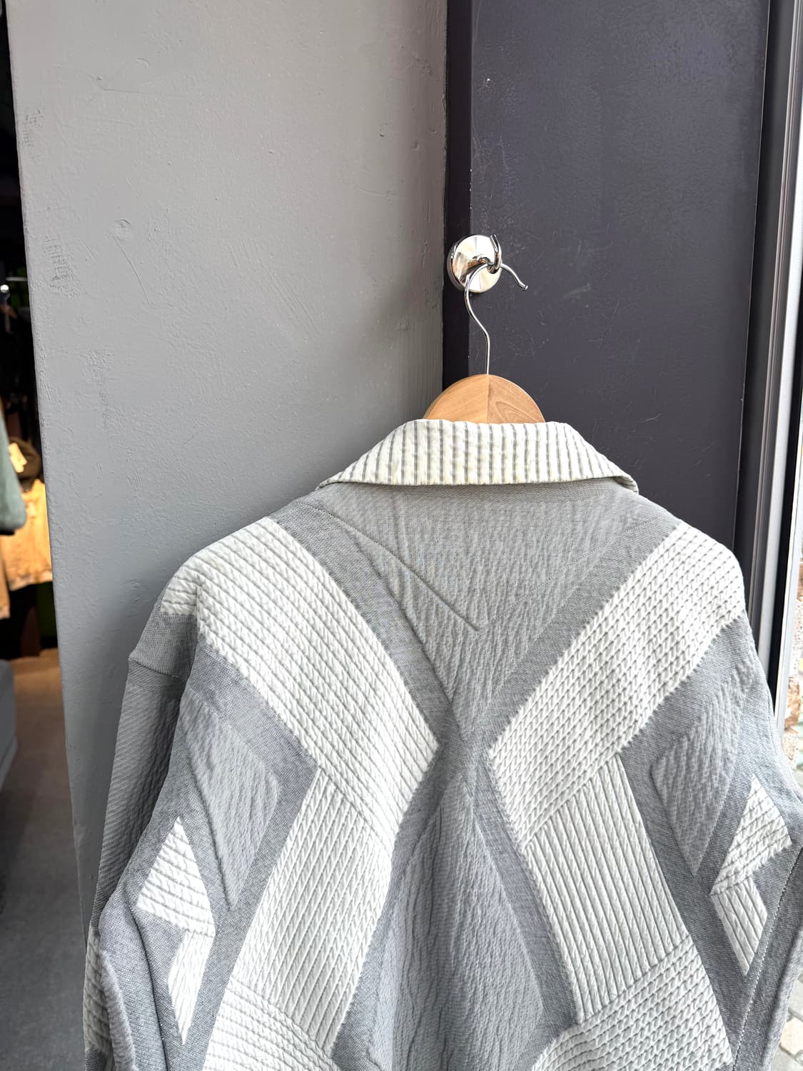 2/ 이세이미야케 누빔 패디드 롱 자켓 상품이미지7