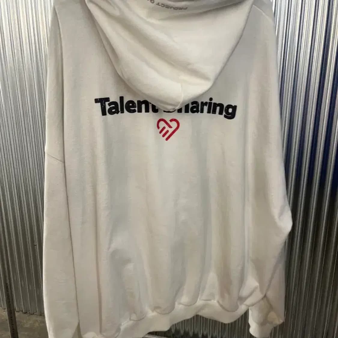 PROJECT G/R ORGASM DONOR HOODIE 상품이미지4