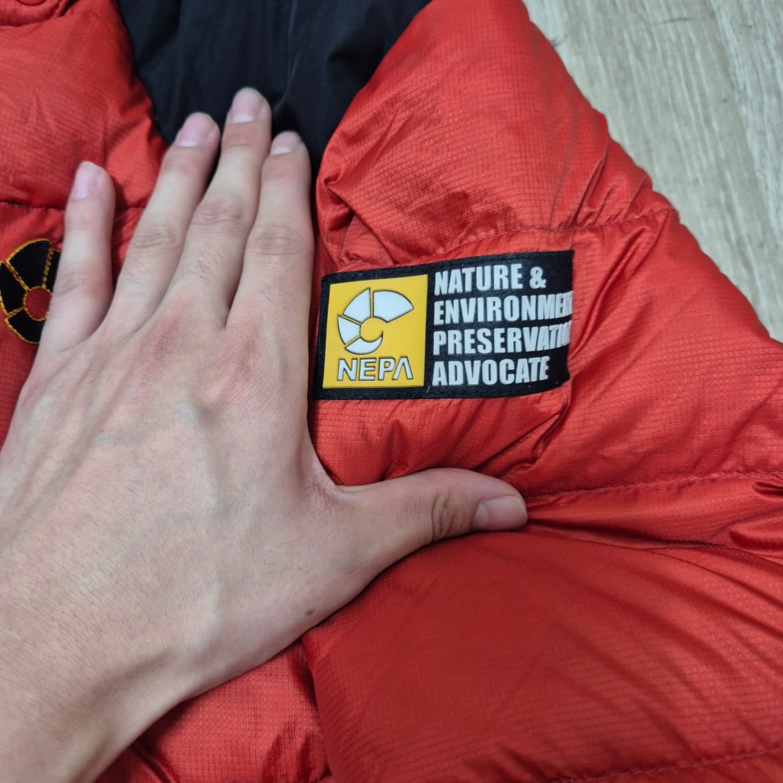 네파 사이드와펜 패딩 덕다운자켓 상품이미지4