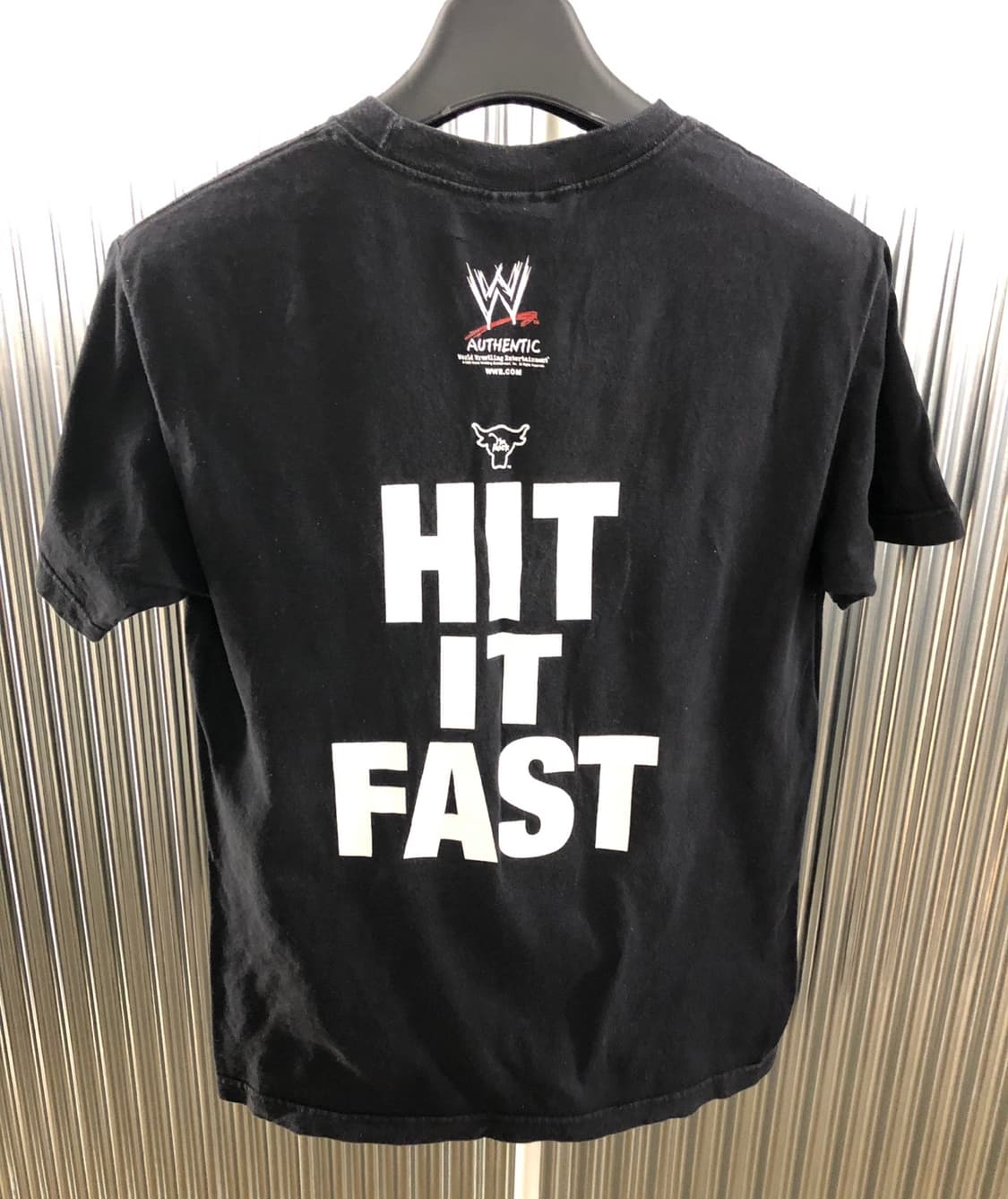 WWE 더락 HIT IT STRONG 검정 티셔츠 M 상품이미지2