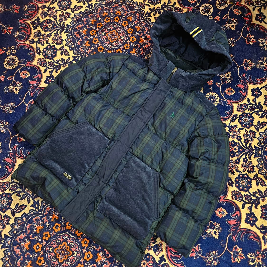 헤지스(HAZZYS) 21FW 타탄체크 빅후드 다운패딩  상품이미지1