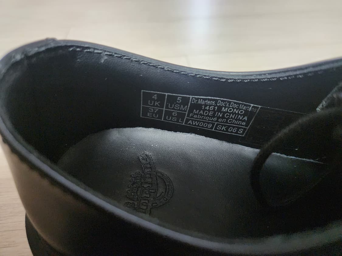 닥터마틴 1461 모노 UK4 230사이즈 새상품 상품이미지5