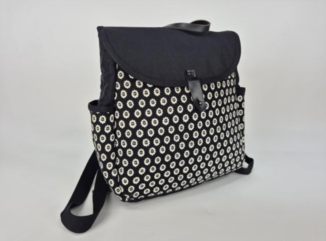 백팩 상품이미지1