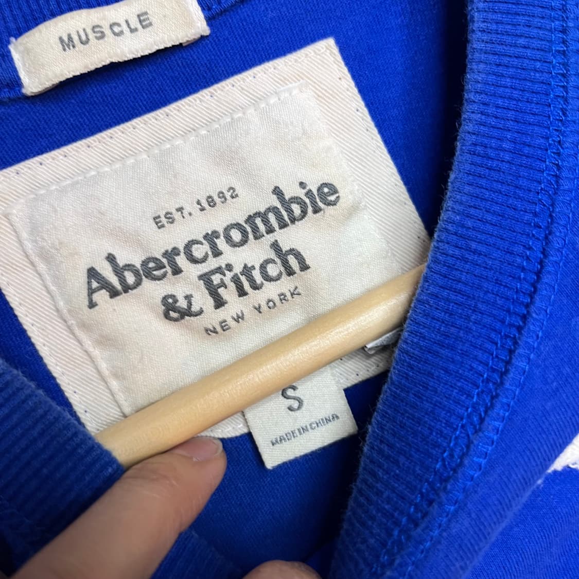 아베크롬비 반팔 s 상품이미지2