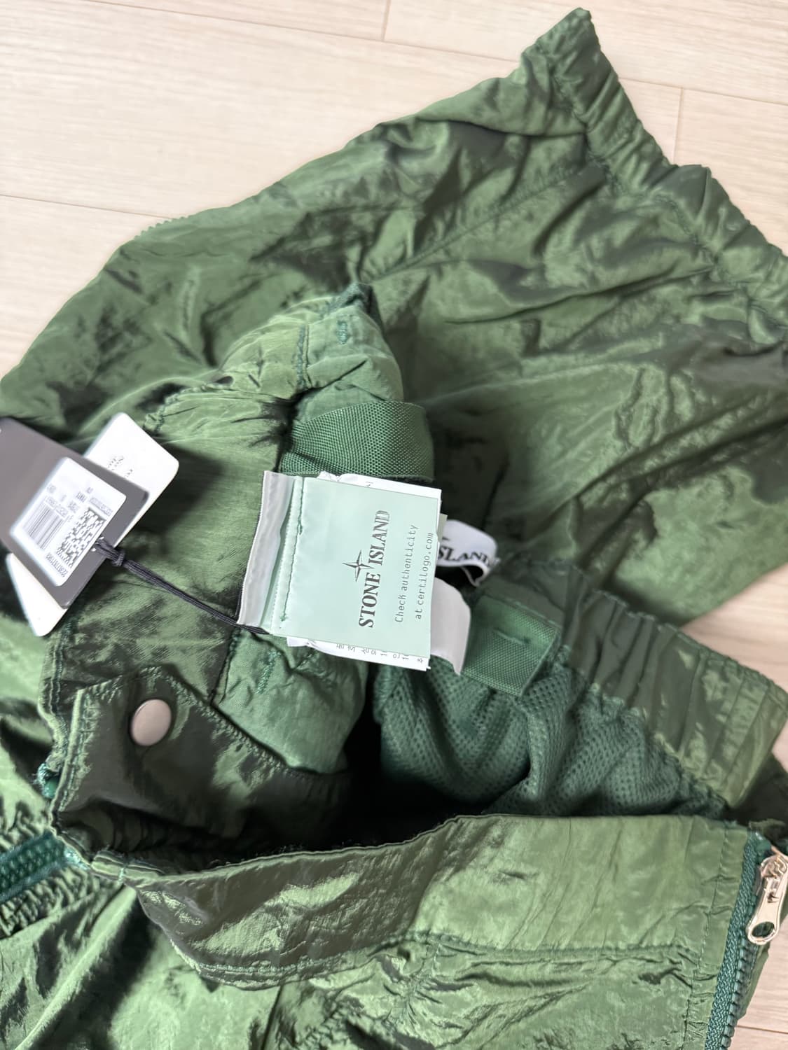 [New] 스톤아일랜드 크링클랩스 팬츠  상품이미지4