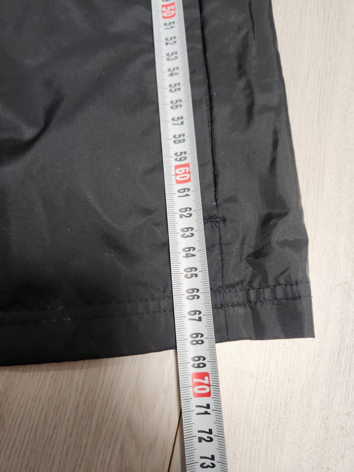 새상품급)아디다스 코어18 레인 우븐 바람막이 자켓 사이즈M

여러 중고 상품이미지5