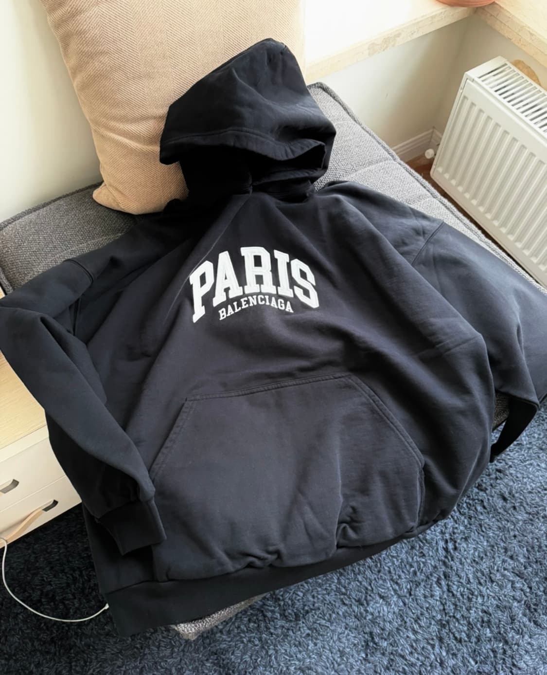 2) 발렌시아가 시티 파리 와이드핏 후드 블랙 상품이미지3