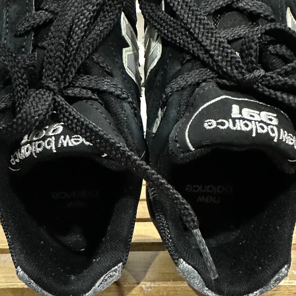 UK5) 뉴발란스 운동화 남녀 공용 신발 991 UK 블랙 스웨이드 상품이미지9