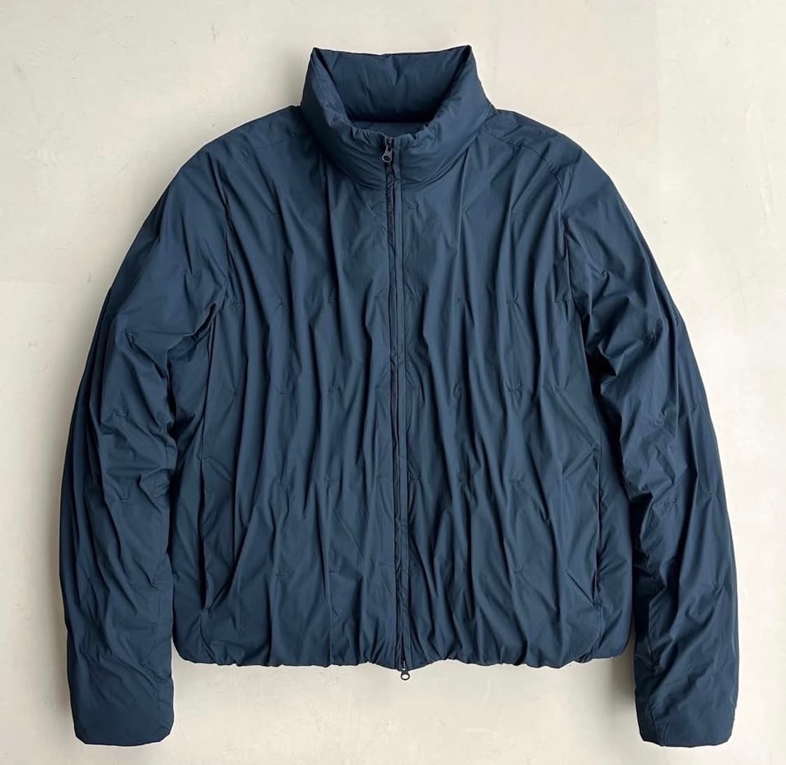 (구매)7.0 light down right black/shadow gr 상품이미지2