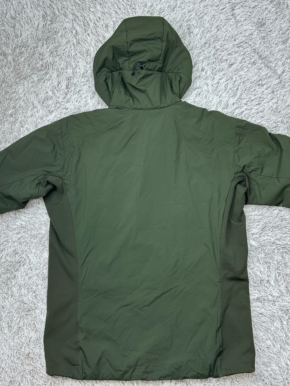 [M] 정품 아크테릭스 아톰 LT 후디 올리브 상품이미지3