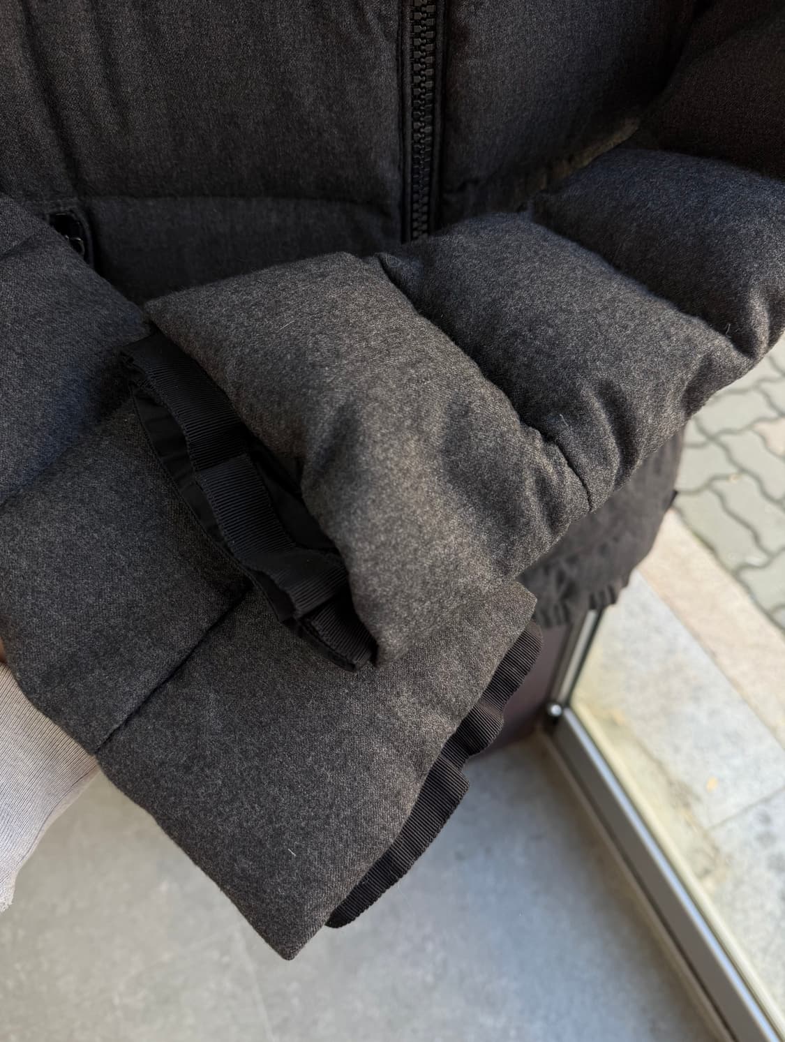 0/ 몽클레어 프릴 구스다운 롱패딩 점퍼 상품이미지5