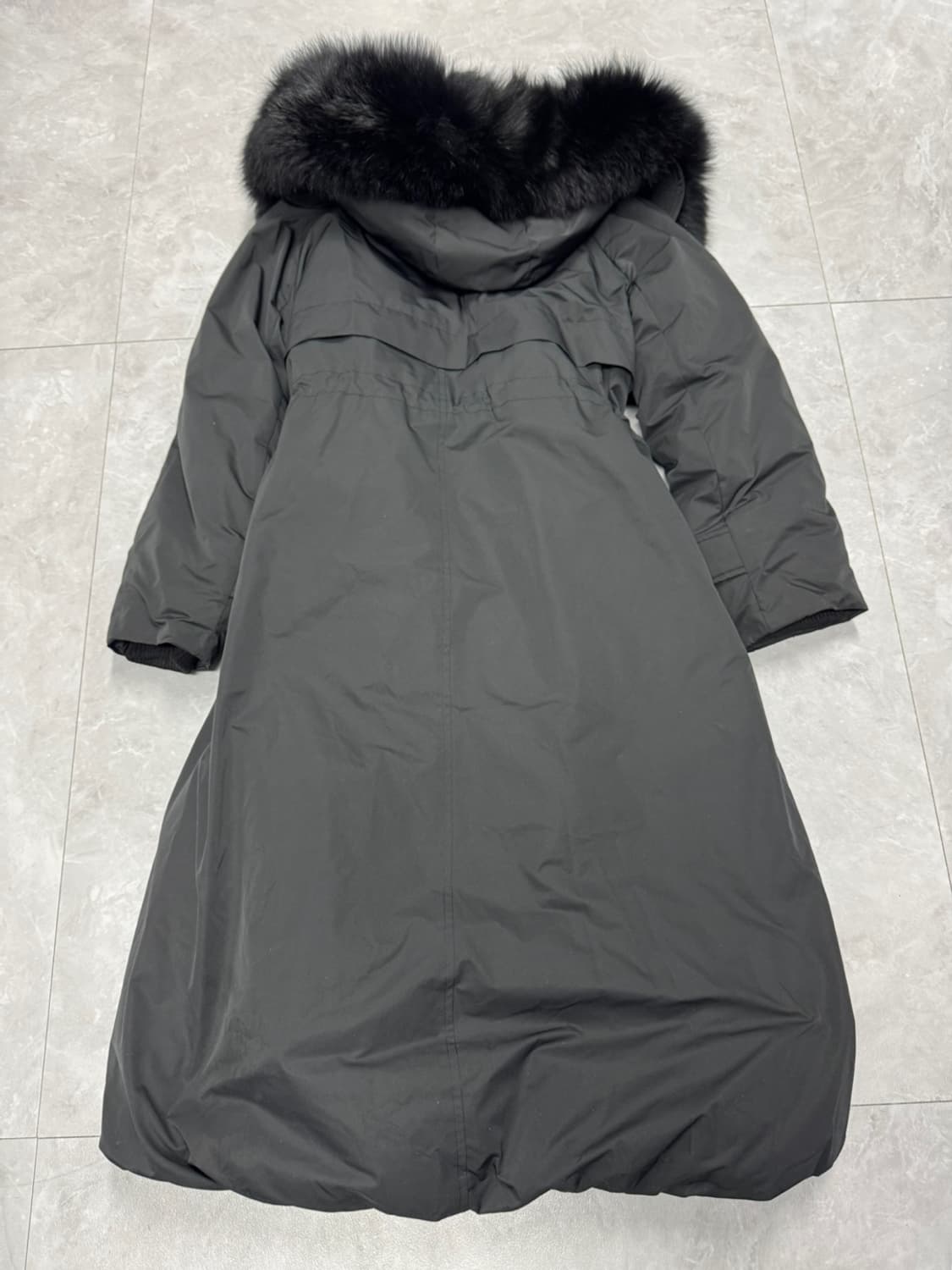 더엣지 23FW 구스다운 상품이미지2