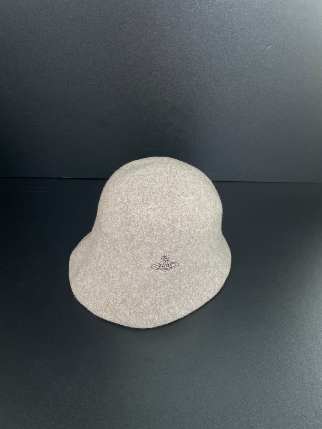 비비안웨스트우드 자수 바스크 크로쉐 울 버킷햇 상품이미지4