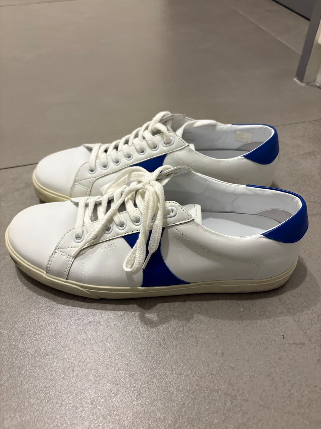 Celine 셀린느 triomphe TRO1L 스니커즈 (41) 상품이미지5