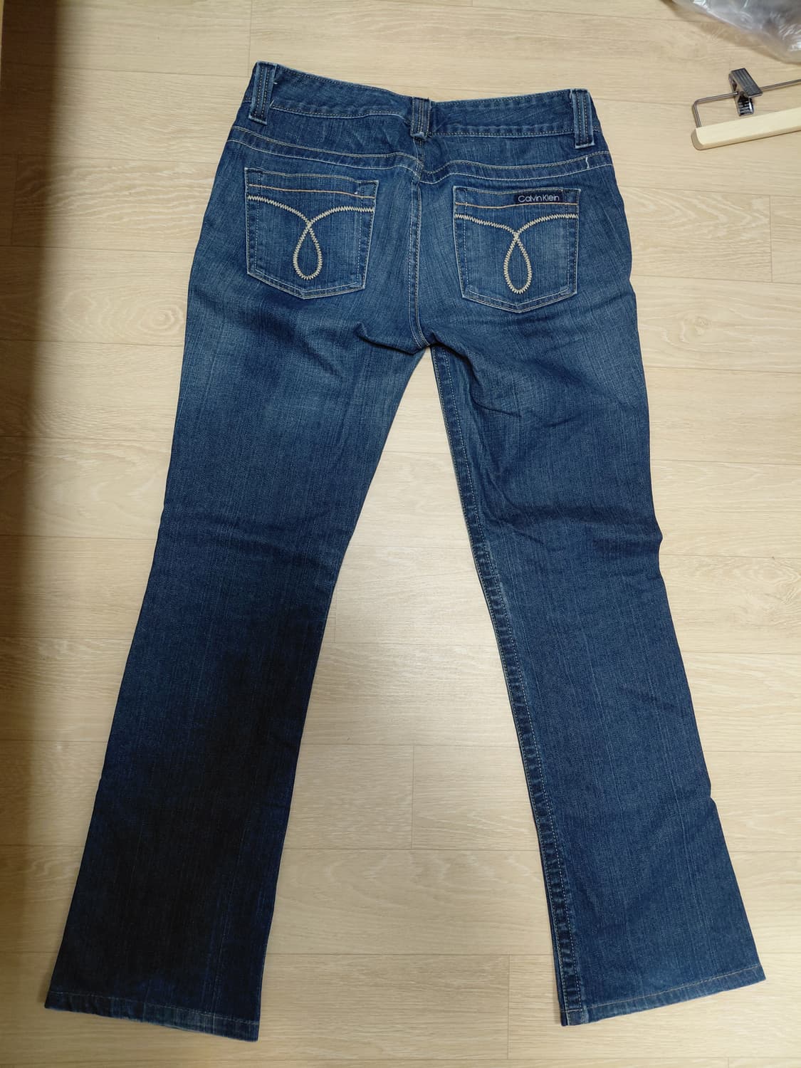 캘빈클라인 백스티치 세미부츠컷 S2L32 상품이미지4