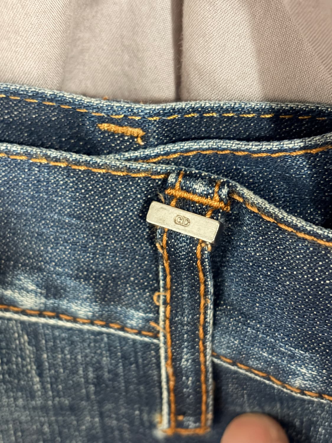 디올 옴므 08 언더마이카 레드페인트 진 (32 size) 상품이미지10