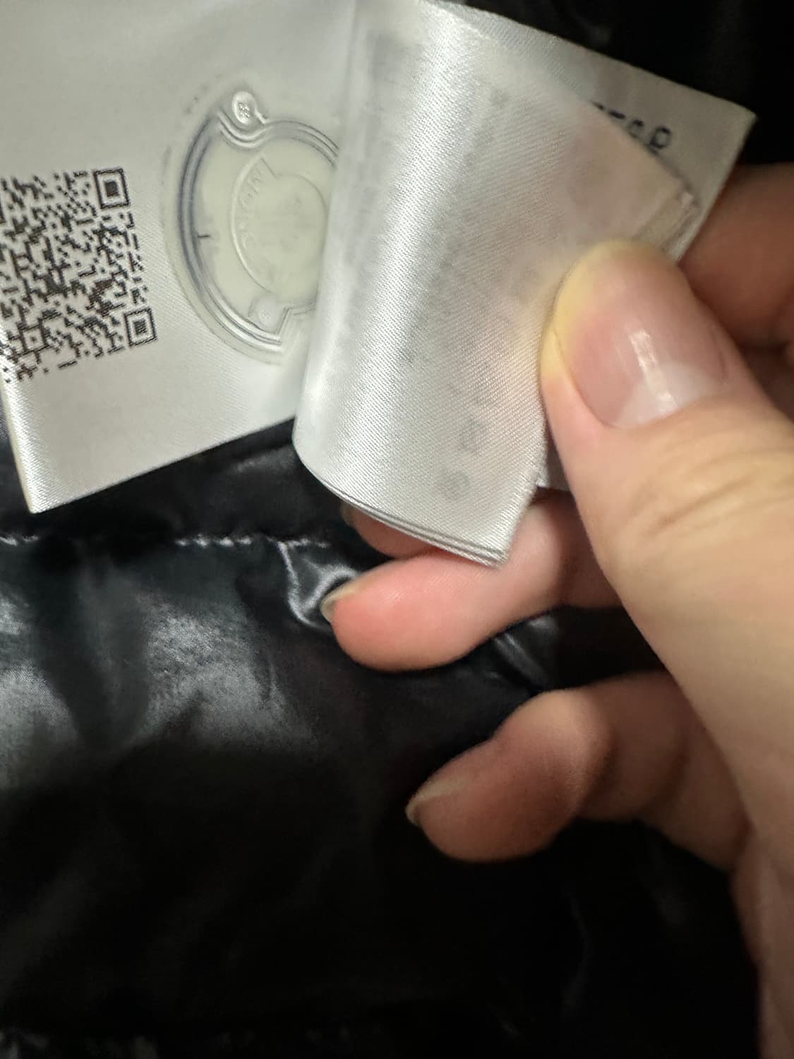 몽클레어 경량패딩 알핏 블랙 5사이즈 상품이미지3