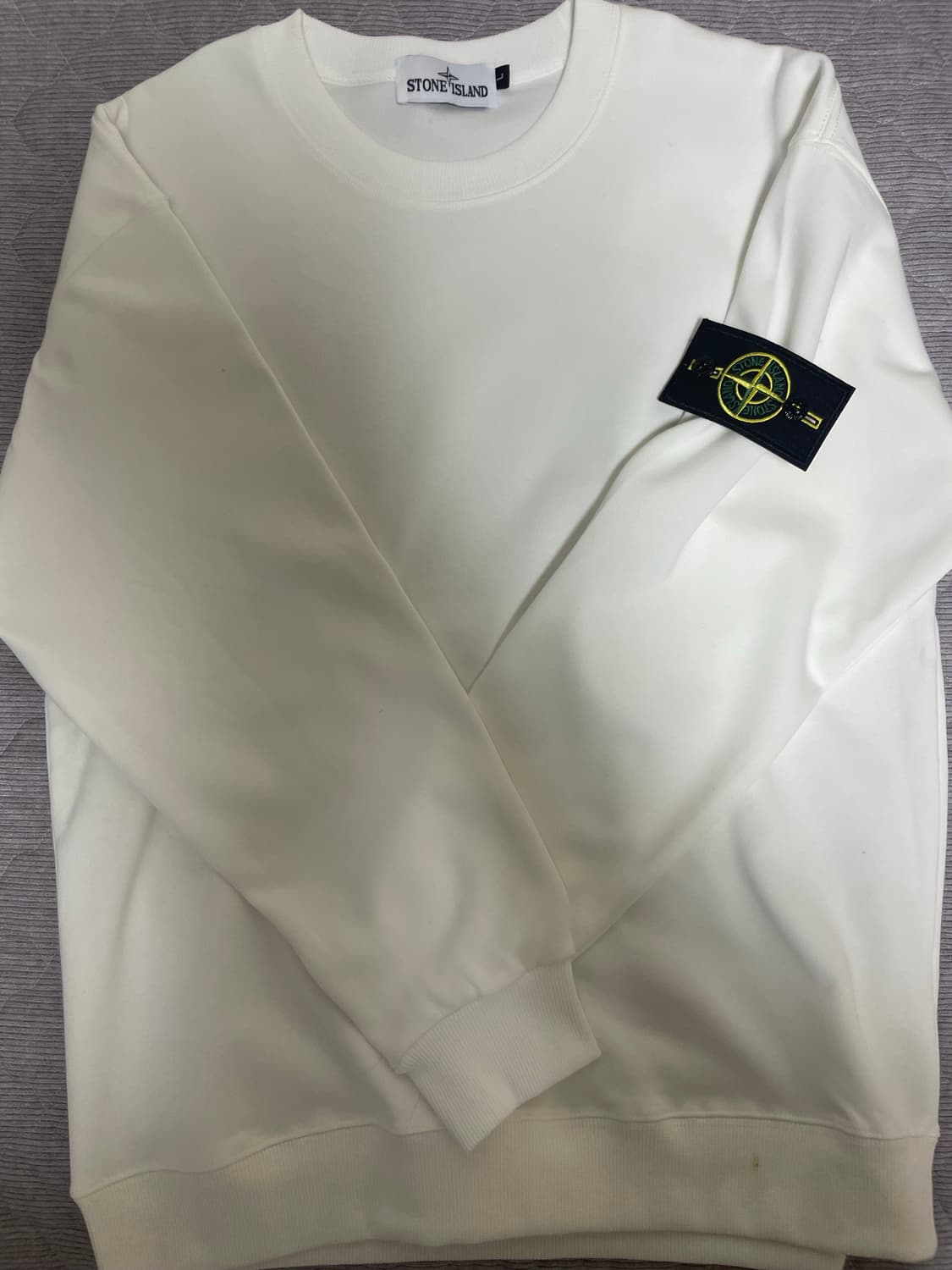 스톤아일랜드 맨투맨 상품이미지1