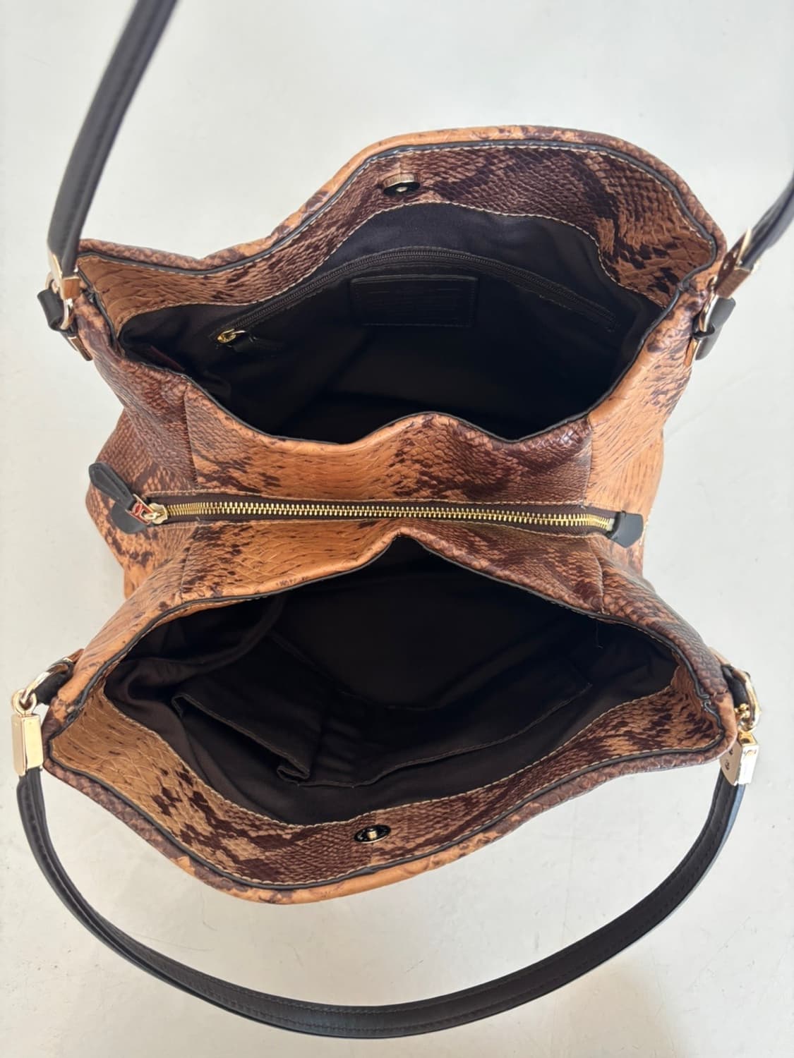 Coach Leather Bag 상품이미지7