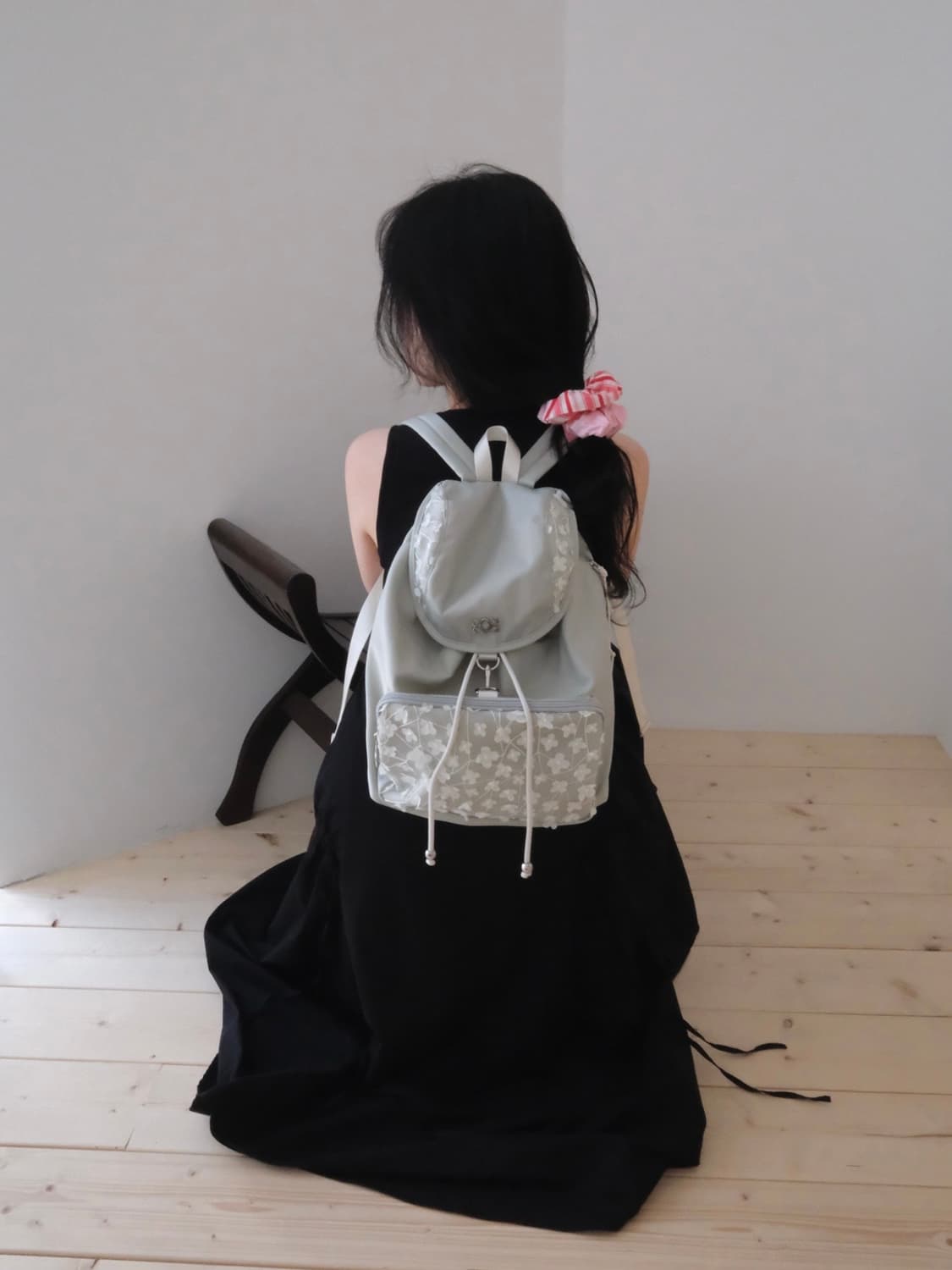 시월107 가든 백팩 뮤트카키 상품이미지1