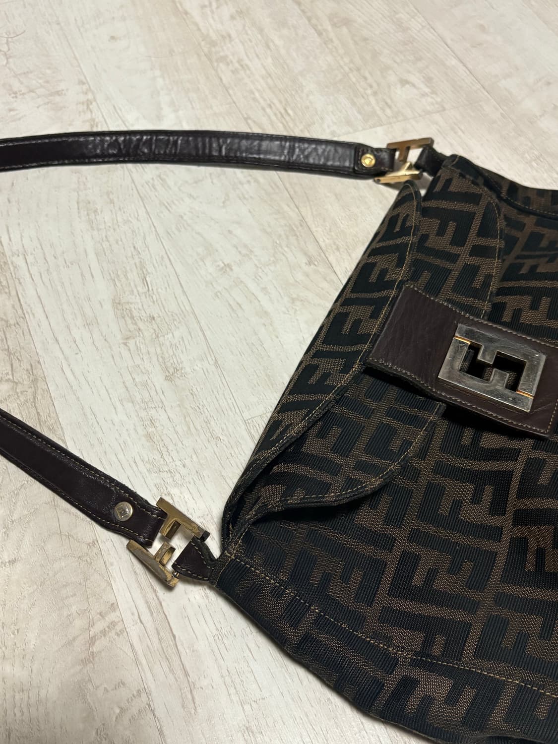 빈티지 펜디 주카 맘마 숄더백 상품이미지2