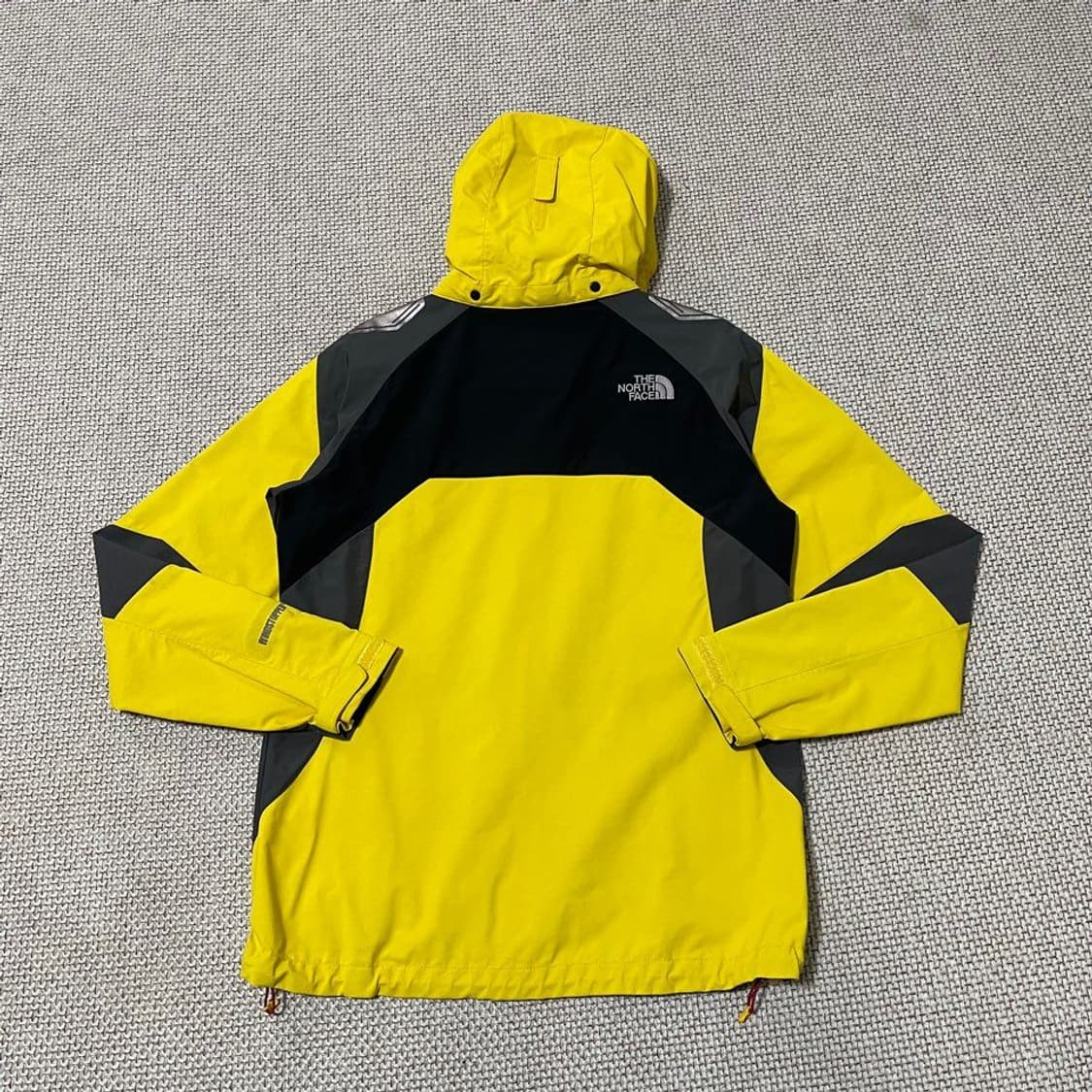 노스페이스. 여성 윈드스토퍼 등산 바람막이. 6743 상품이미지4