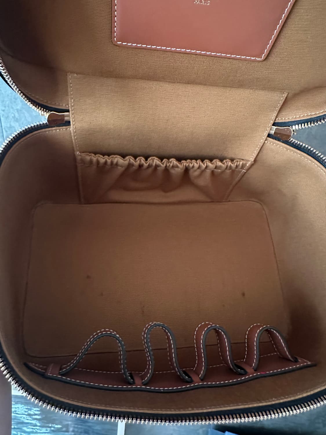 셀린느 베니티 트래블  상품이미지6