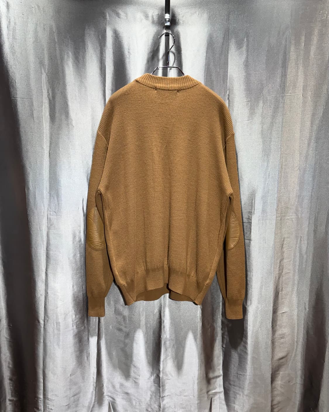 52 Jims Pia 카우레더 믹스 라운드넥 니트 상품이미지3