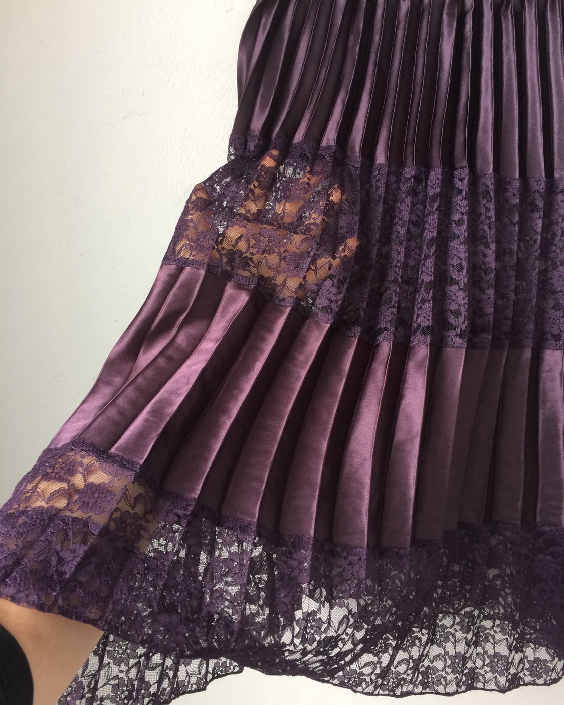 Lace layer pleats midi skirt 상품이미지2