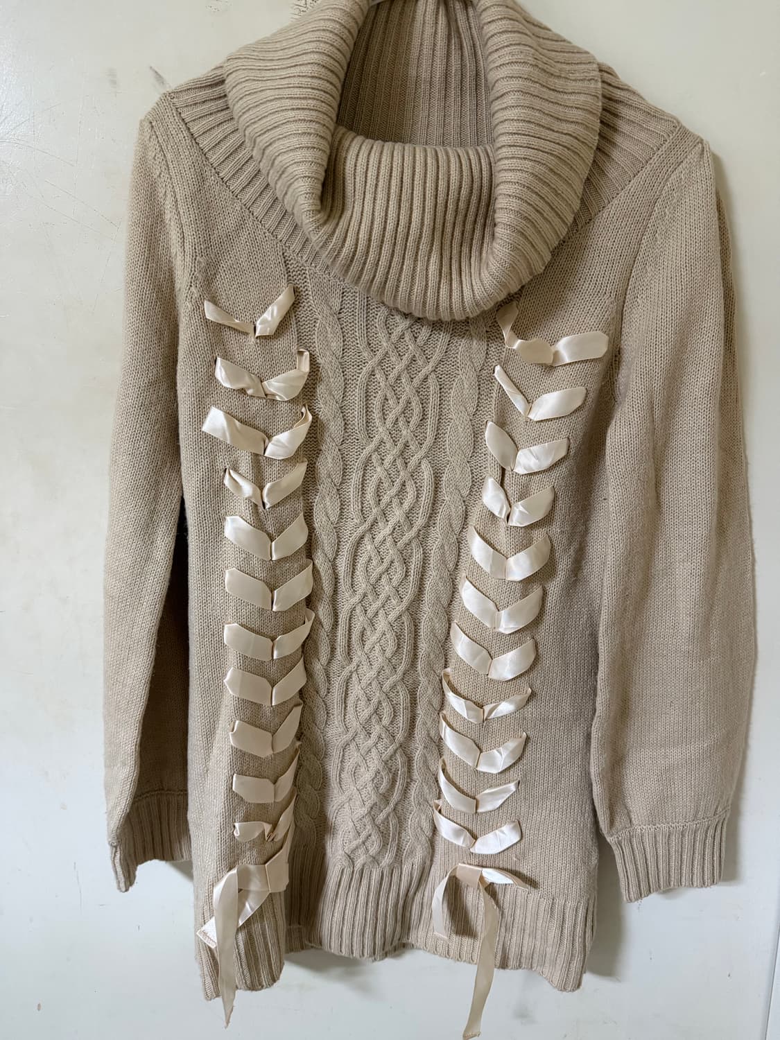 stc 빈티지 베이지 터틀넥 니트 상품이미지1