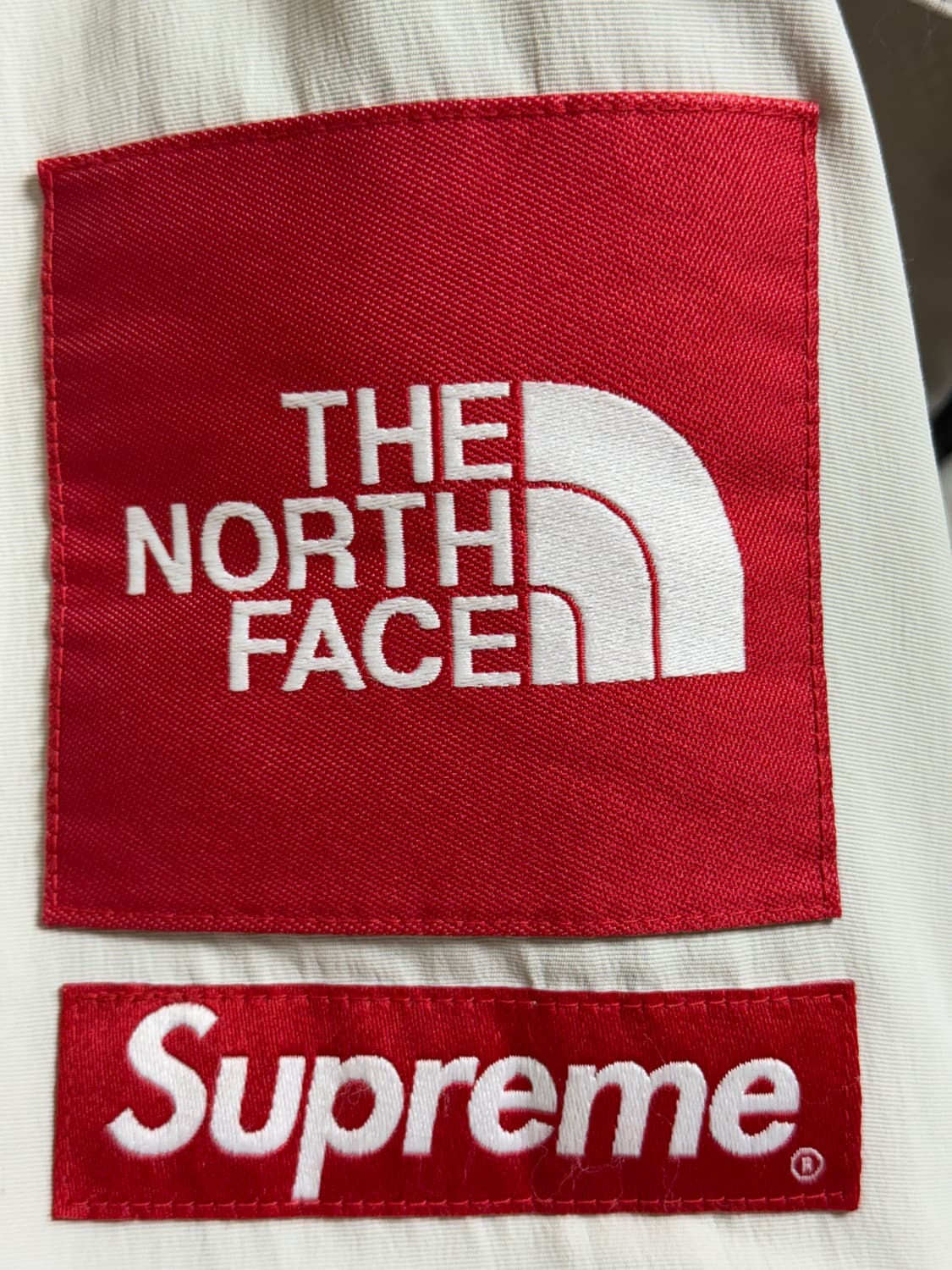 슈프림 노스페이스 바람막이 상품이미지9