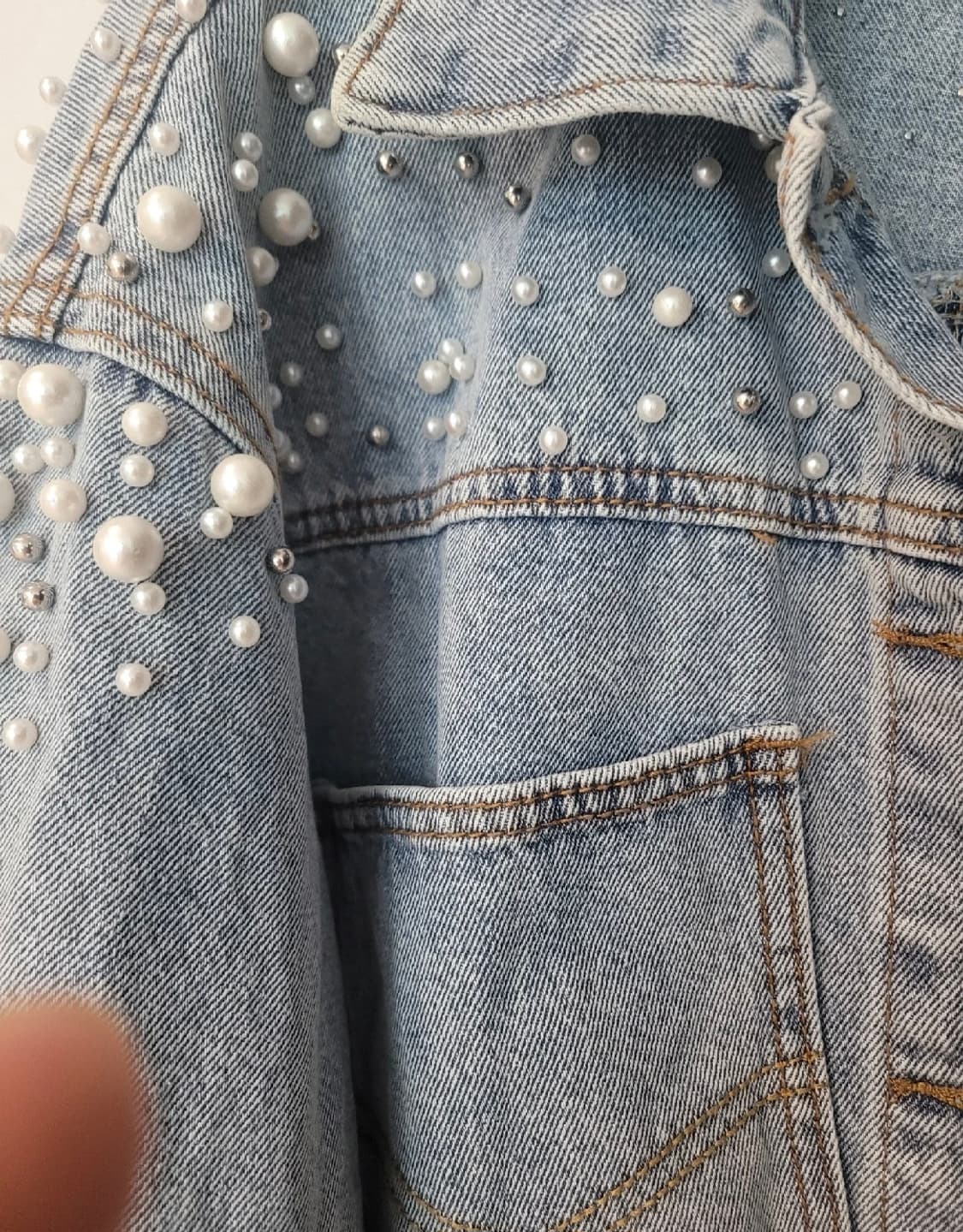 새상품  진주 장식 크롭 데님자켓 상품이미지4