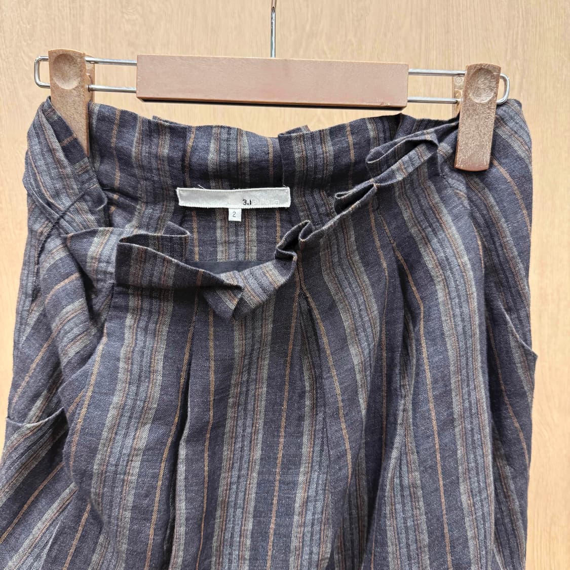 3.1 필립림 스트라이프 랩 미니스커트 허리 끈 디테일다크컬러 상품이미지4