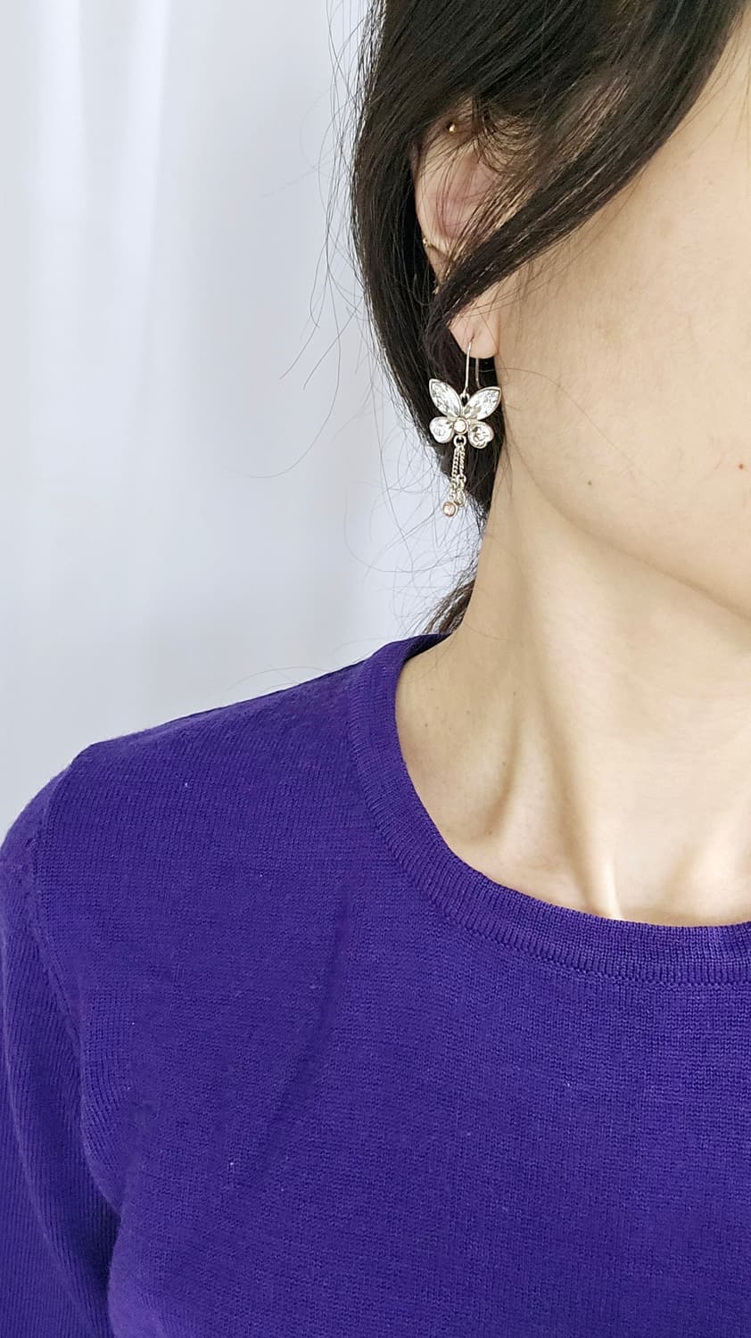 디올 나비 드롭 귀걸이 핑크 크리스탈 (정품/풀구성) 상품이미지6