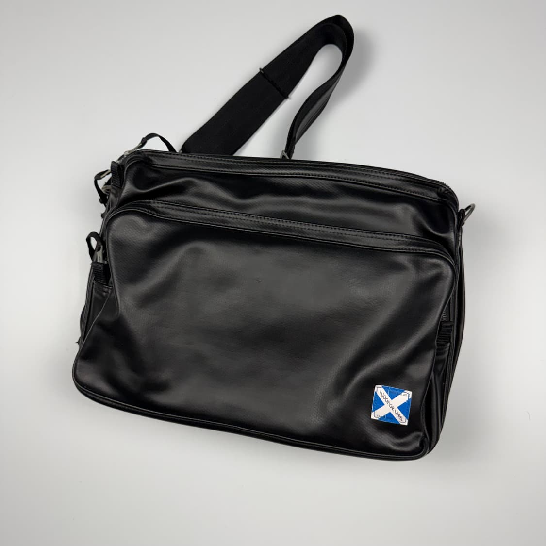 요시다포터 러기지라벨 뉴라이너 숄더백 블랙 상품이미지2