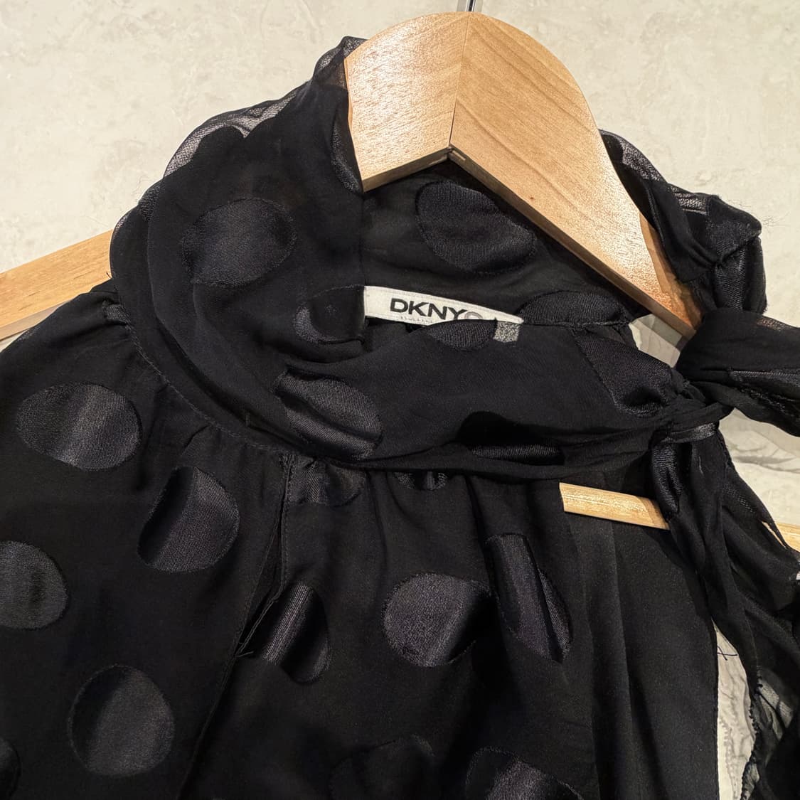 DKNY 블랙 도트 블라우스  상품이미지2