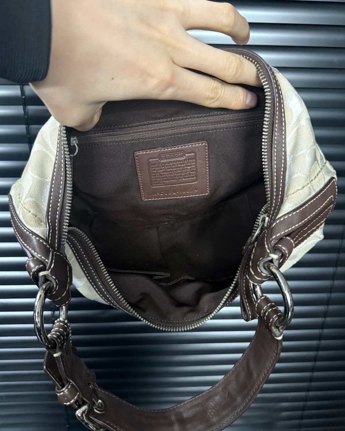 코치 가죽 캔버스 버클백 로고 숄더백 토드백 바게트백 브라운 갈색 가방  상품이미지6