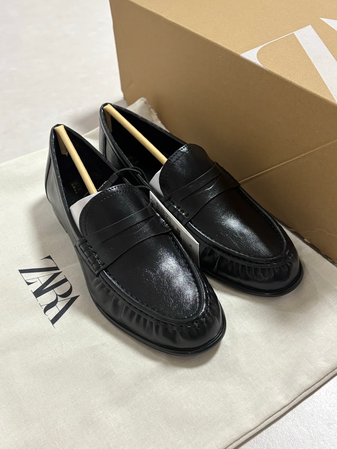 [새상품] 자라 소프트 셔링 로퍼 38 상품이미지6