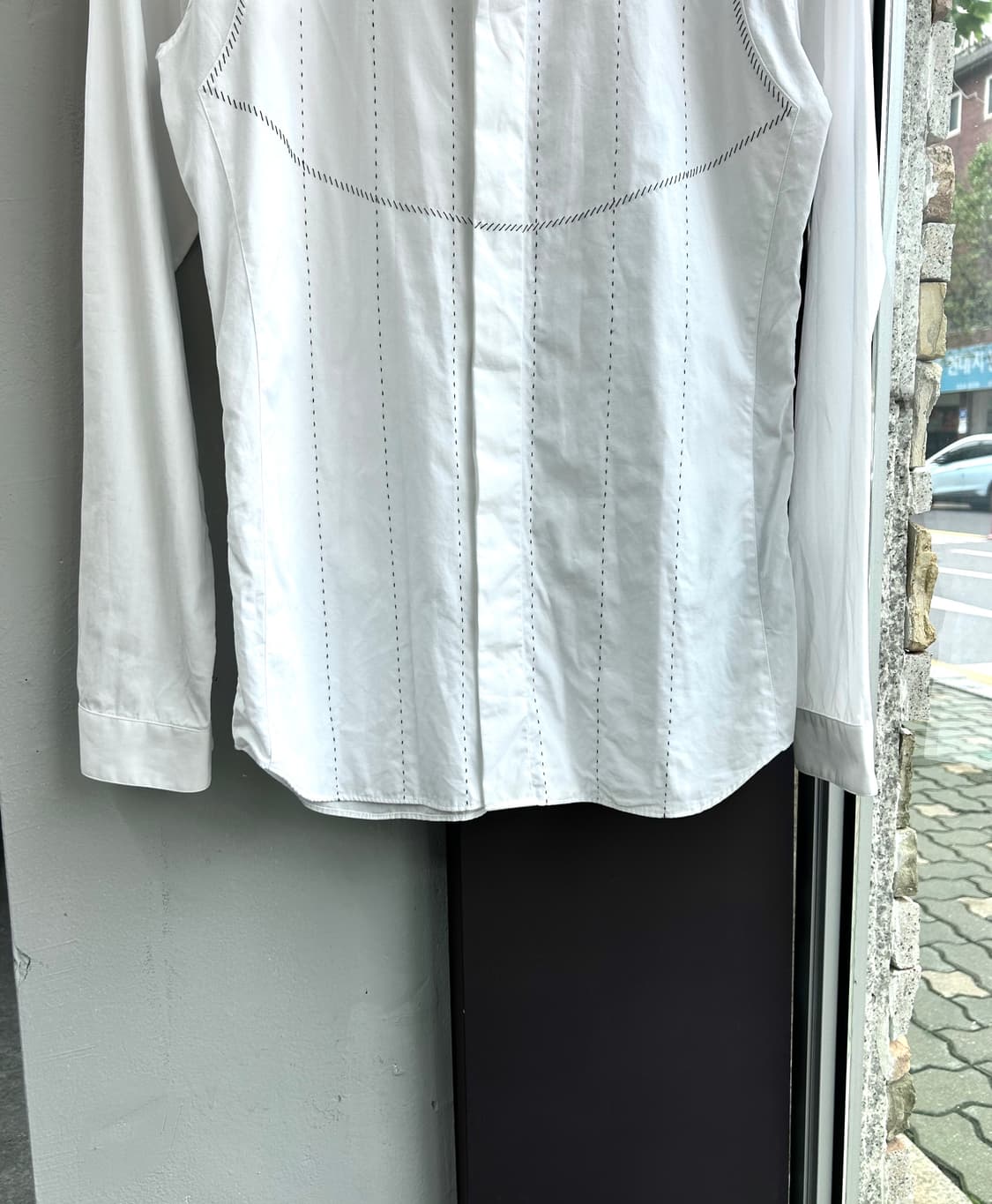 37/ 디올 옴므 자수 디테일 셔츠 상품이미지4