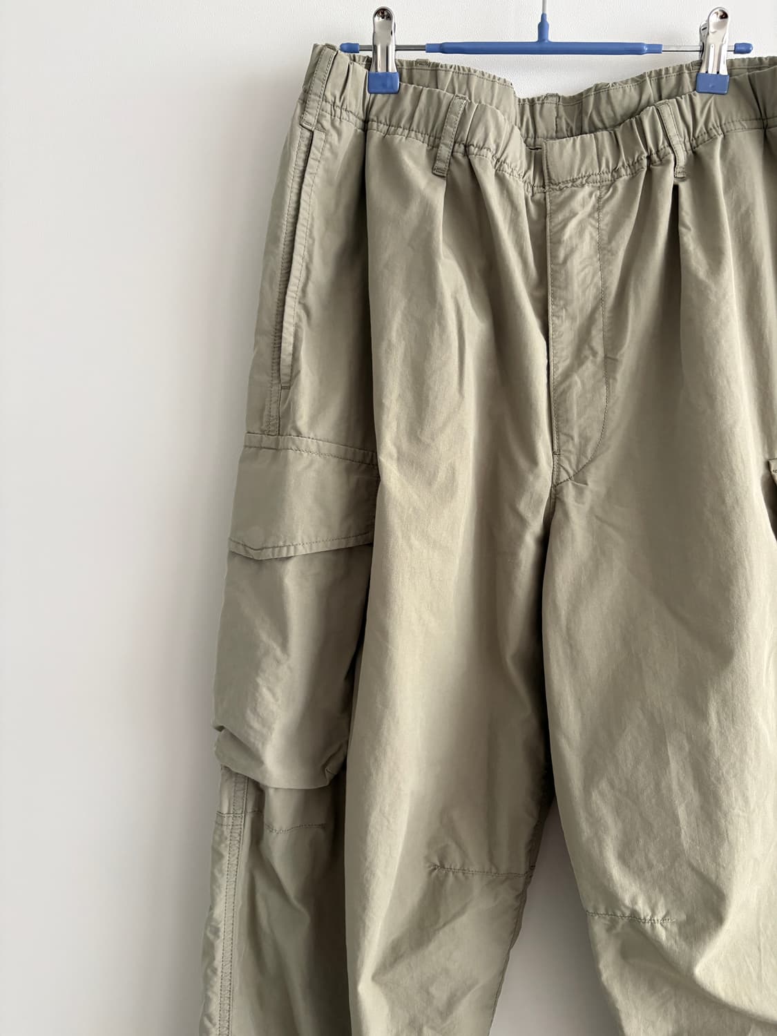 유니클로 카고 연카키 바지 L (84-92cm) 상품이미지3