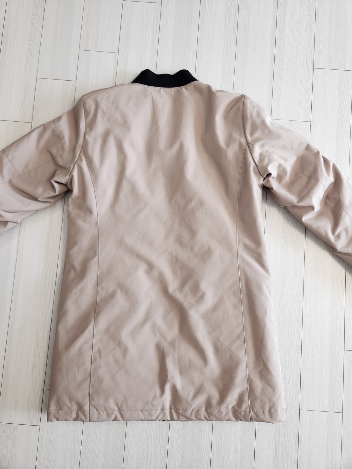 새상품급)네파 베이지 여성 알라스카 라이트 롱 덕다운자켓 사이즈90(s) 상품이미지10