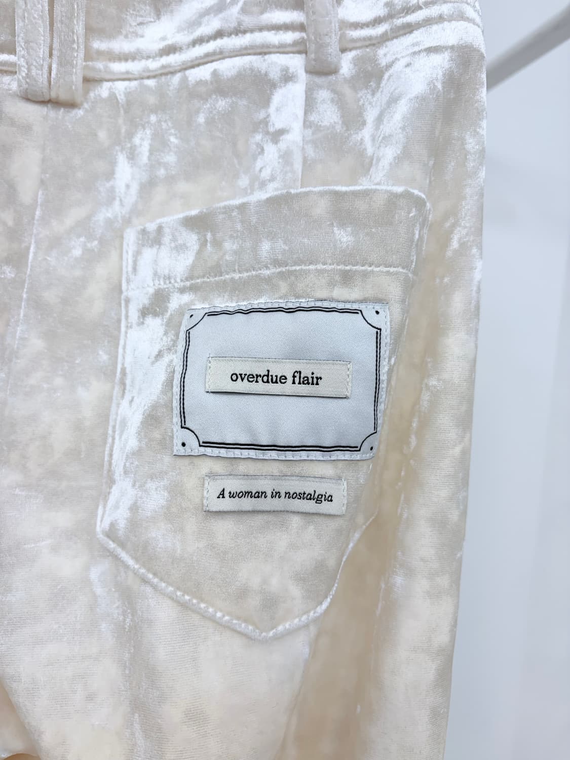 오버듀플레어 벨벳 바지 1사이즈 상품이미지8