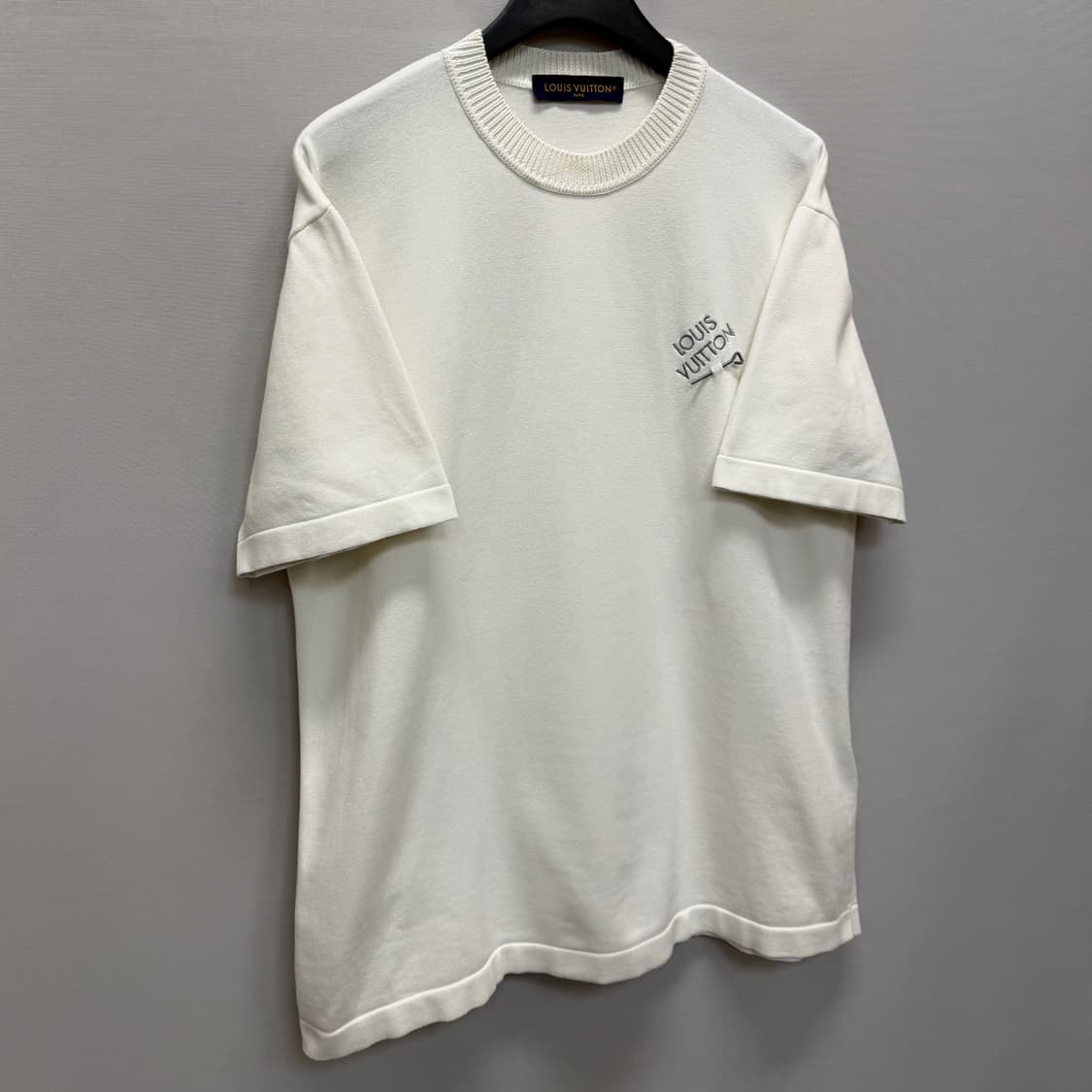 루이비통 시그니처 숏슬리브 니트 반팔티 ( 100 ) 상품이미지2