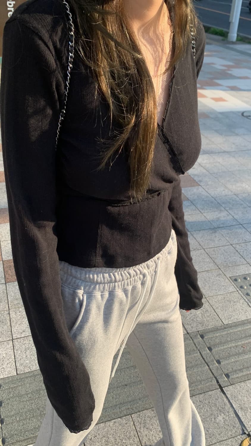 타낫 cotton wrap frill t shirt 랩 티셔츠 블랙 상품이미지1